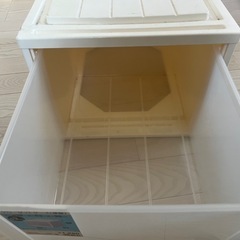 衣装ケースの画像