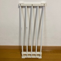 伸縮つっぱり棚の画像