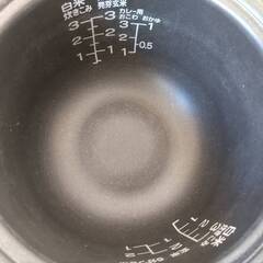 Haier　ハイアール　炊飯器　マイコンジャー炊飯器　３合炊　JJ-M30C　2015年製の画像