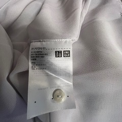 【UNIQLO】白　ノースリーブブラウスの画像