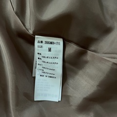 アウター　もこもこ　Mサイズ　AZULの画像