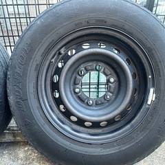 ハイエース　純正　ホイール　タイヤ　
 の画像