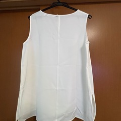 【UNIQLO】ノースリーブ　シフトドレス の画像