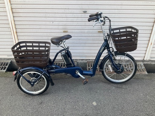 766  ブリヂストン最新機種電動アシスト自転車ラクットワゴン前20.後16インチコン
