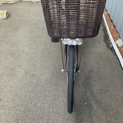 767  ブリヂストン新機種電動アシスト自転車アシスタ26インチブラウンアルミボディーの画像