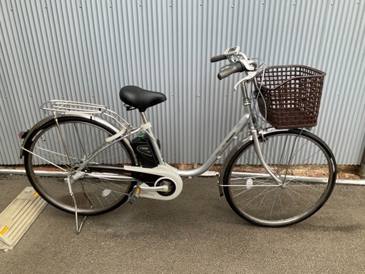 769  パナソニック新機種電動アシスト自転車viviSS26インチシルバーボディー