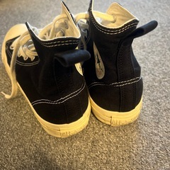 スニーカー　コンバースの画像