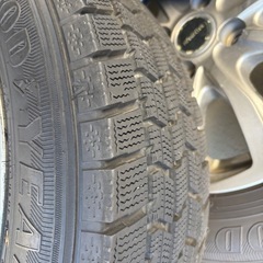 175/70/R14  ICE NAVI7  スタッドレスタイヤ４本　ホイール付きの画像