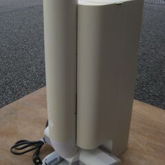 ★Panasonic  コードレススティック掃除機　MC-NS10K（W） 　2021年製の画像