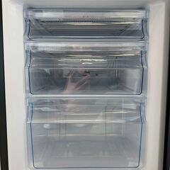 大阪送料無料★3か月保障付き★冷蔵庫★ハイセンス★2ドア★2023年★HR-D1701B★IR-1074の画像