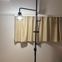 山善（YAMAZEN）つっぱり式フロアスタンドライトの画像