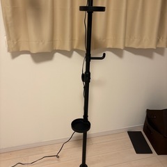 山善（YAMAZEN）つっぱり式フロアスタンドライトの画像
