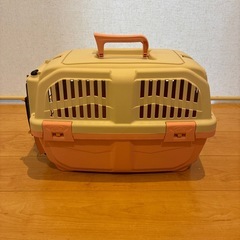 ペットキャリーの画像