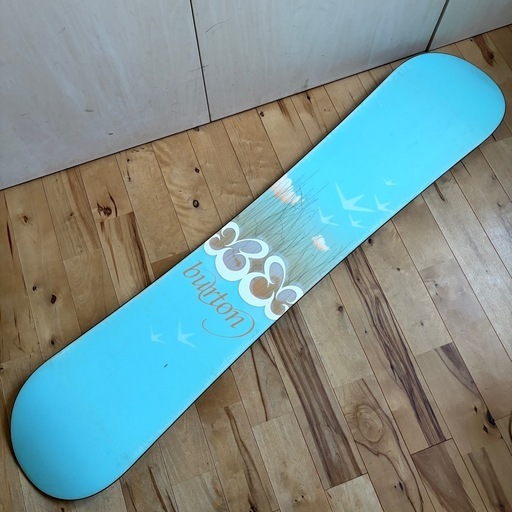 【送料無料】バートン Feather 139cm レディース スノーボード 可愛い レディース バートン FEATHER × OASIS スノーボードセット