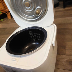 ニトリ 炊飯器 SN-A5WH 3合炊きの画像