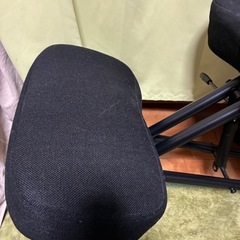 引き取り　姿勢　矯正　バランスチェア　椅子　オフィス　チェア　腰痛の画像