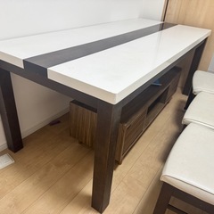 ダイニングセットの画像