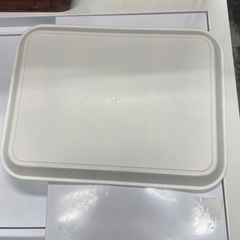 うさぎ絵柄トレイの画像