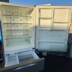 使えますが汚れありSANYO 冷凍冷蔵庫 355Lの画像