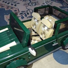 レゴブロック　10242ミニクーパーとミニフィグセット　組み立て済み完成品の画像