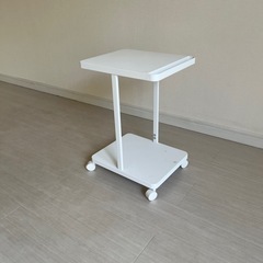 ランドセル置き（山崎実業(Yamazaki) ランドセル収納ラック キャスター付き ２段 ホワイト 約W26×D32×H45cm(キャスター含む)）の画像