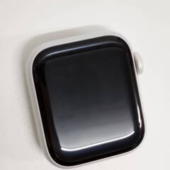 Apple Watch Series 5/GPS/40mm/A2092/シルバー〈MWV62J/A〉の画像