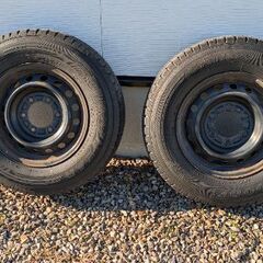 ハイエース 中古タイヤ4 本セットの画像
