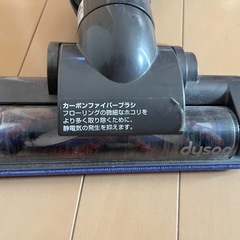 ★掃除機★dyson   ダイソン　DC4★コードレスクリーナーの画像