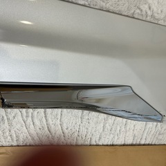 ハリアー モデリスタ エアロパーツの画像