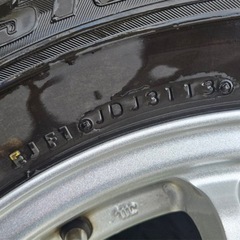 16インチタイヤホイールセット 5穴pcd114.3 スタッドレスの画像