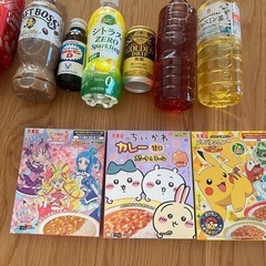 大量　お菓子　飲み物　レトルトカレー　などの画像