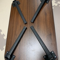 折りたたみテーブル の画像