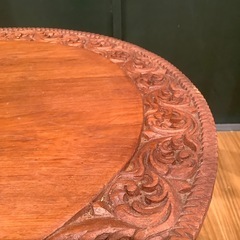 【トレファク神戸南店】木彫り サイドテーブル です‼︎【取りに来られる方限定】の画像