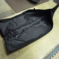 SALOMON スノーボードケース サイズ160cm リュック 黒 サロモン ボードケース ショルダー スノーボード 札幌市東区 新道東店の画像