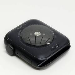 Apple Watch SE 第2世代/GPS/40mm/A2722/ミッドナイト〈MNL83J/A〉の画像