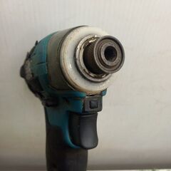マキタ TD173DZ 充電式インパクトドライバー　18V【野田愛宕店】【店頭取引限定】【中古】管理番号：ITAEDHBIQISGの画像