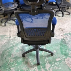 オフィス椅子の画像