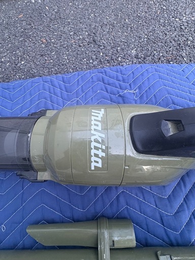 マキタ makita サイクロン一体式ハンディクリーナー オリーブ 18V
