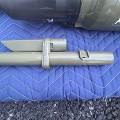 マキタ makita サイクロン一体式ハンディクリーナー オリーブ 18V
の画像