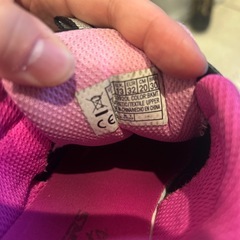 かわいいスニーカーの画像