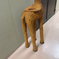 藤のキリン　小物置き、帽子かけ　　※古いものが倉庫から出てきましたの画像