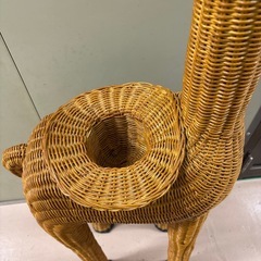 藤のキリン　小物置き、帽子かけ　　※古いものが倉庫から出てきましたの画像