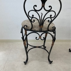 アンティーク大理石調テーブル　椅子セットの画像