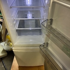 三菱 2ドア冷蔵庫 2024 清掃済み 146Lの画像