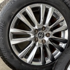 60ハリアープレミアム純正18インチホイールの画像