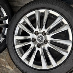 60ハリアープレミアム純正18インチホイールの画像