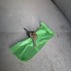 鍵付き　物置の画像