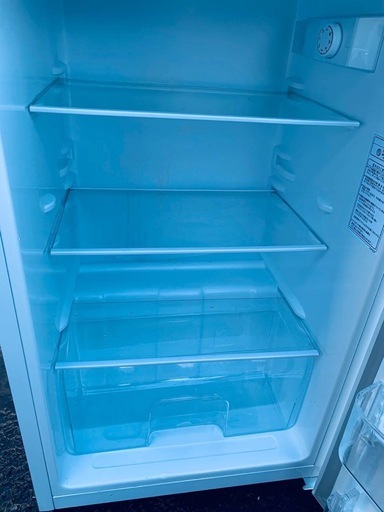 ✓Hisenseノンフロン冷凍冷蔵庫✓ ✓HR-B12E2W✓ 最も安い ハイセンス