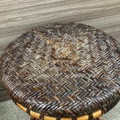 【お取引中】丸椅子の画像