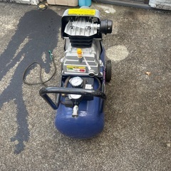 エアコンプレッサー　あげますの画像